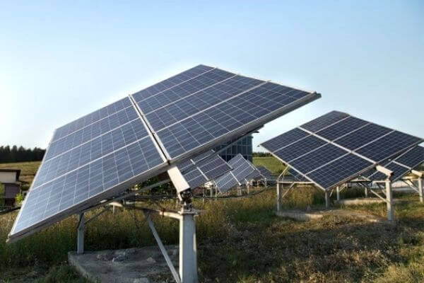10+ Advantages and Disadvantages of Solar Energy